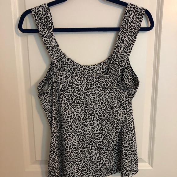 White House | Black Market Camisoles - Picture 6 of 7